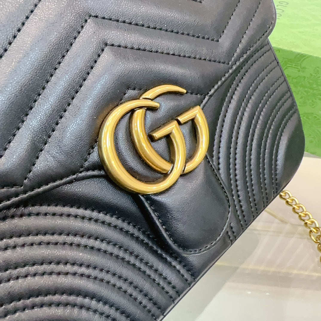 GUCCI-839