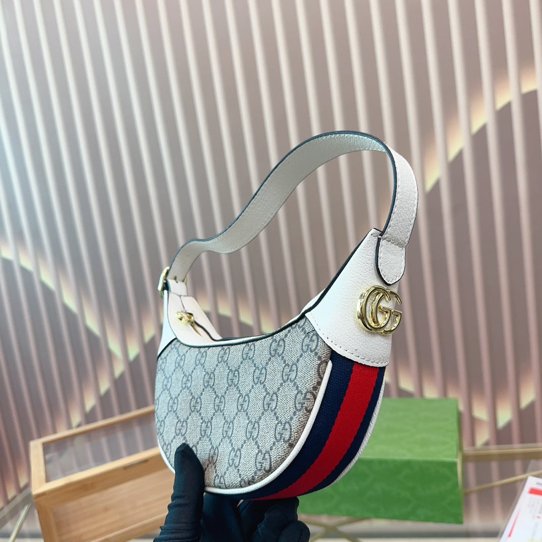 GUCCI-810
