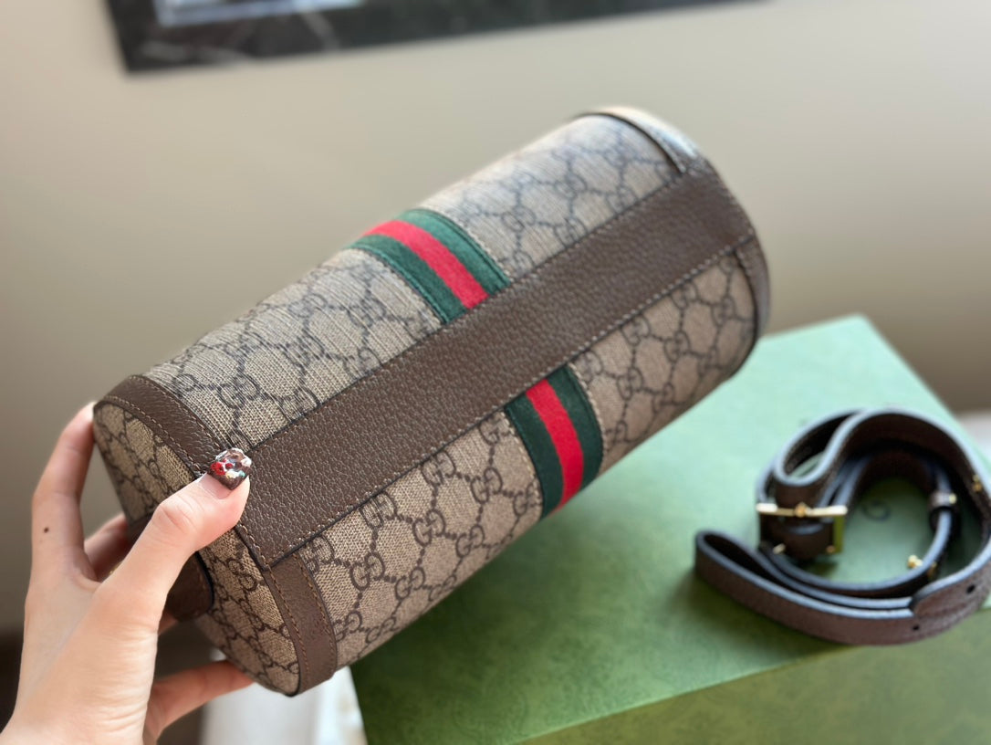 GUCCI-966