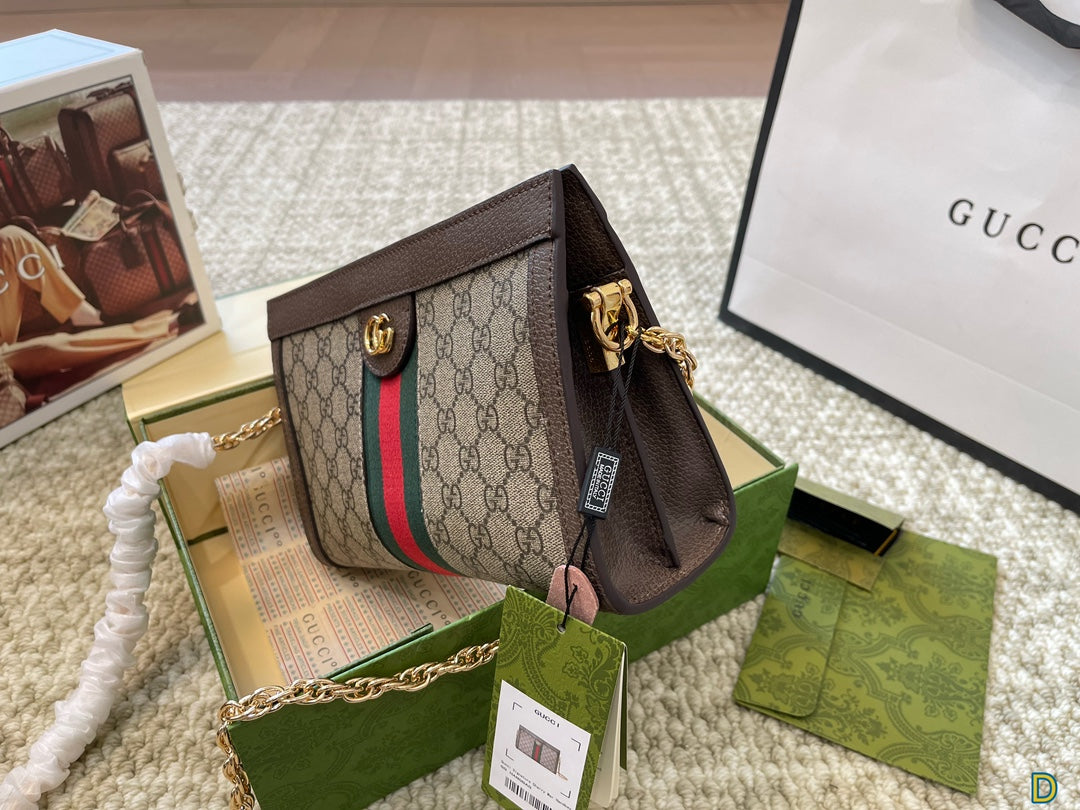 GUCCI-779