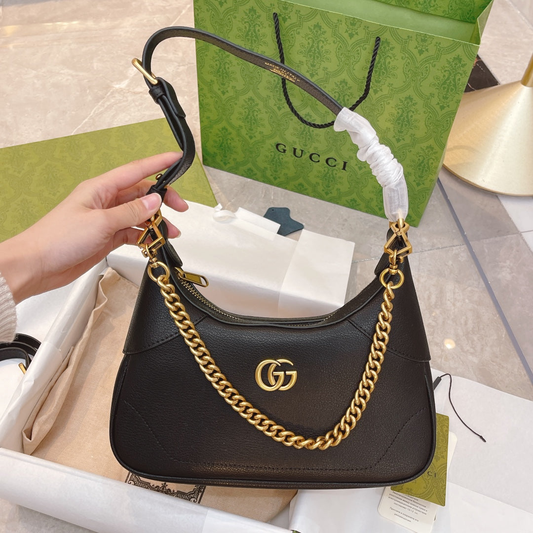 GUCCI-1082