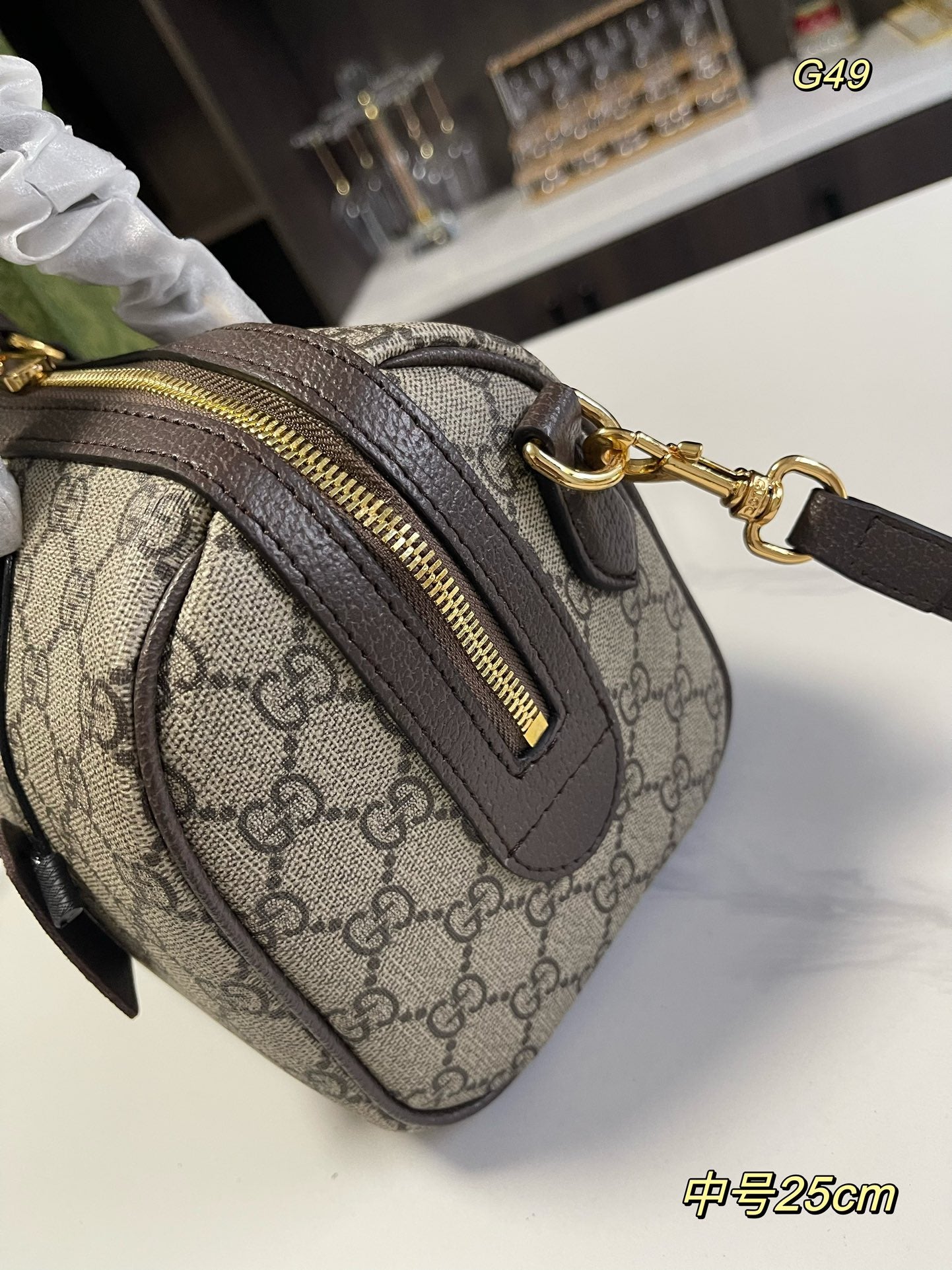 GUCCI-979