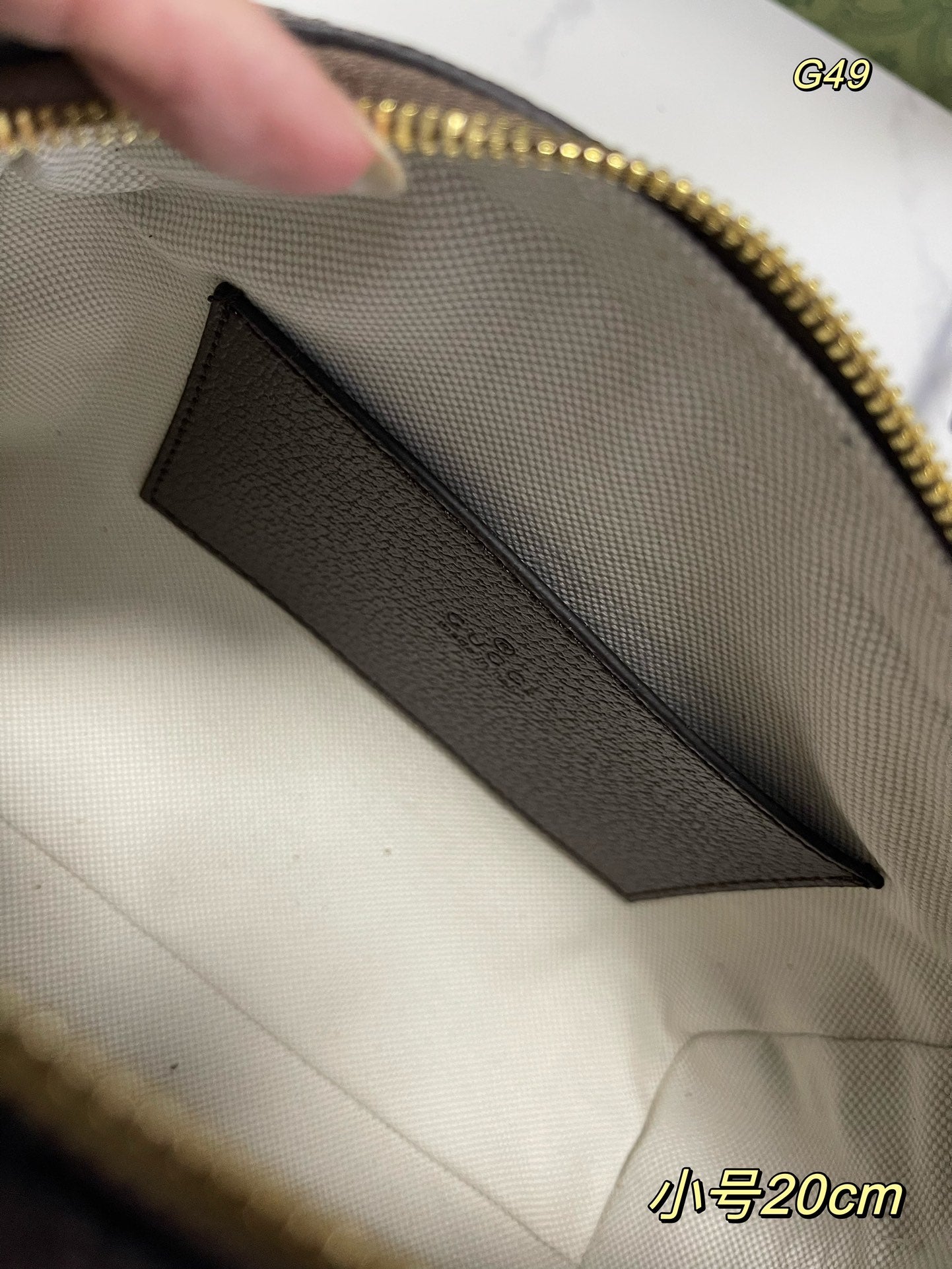 GUCCI-960