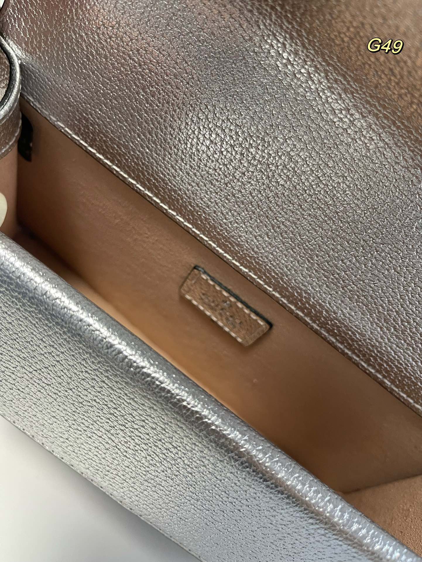 GUCCI-1097