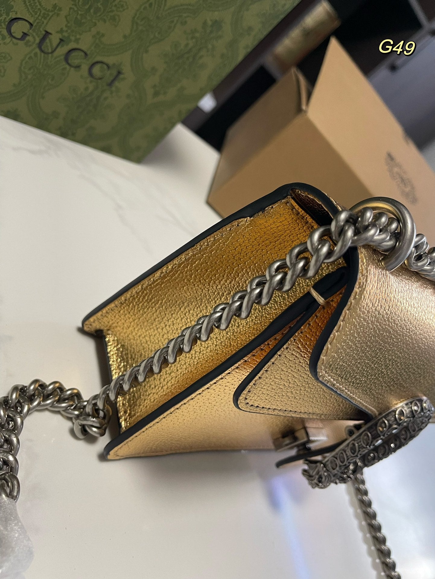 GUCCI-1095
