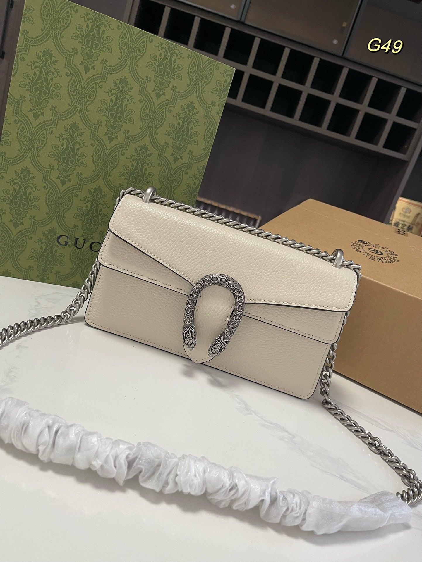 GUCCI-1094