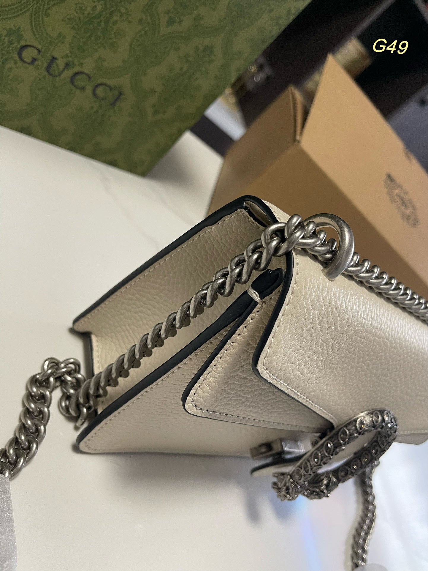 GUCCI-1094