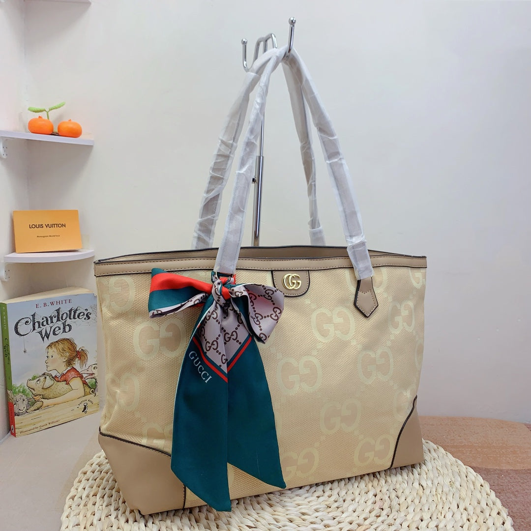 GUCCI-955
