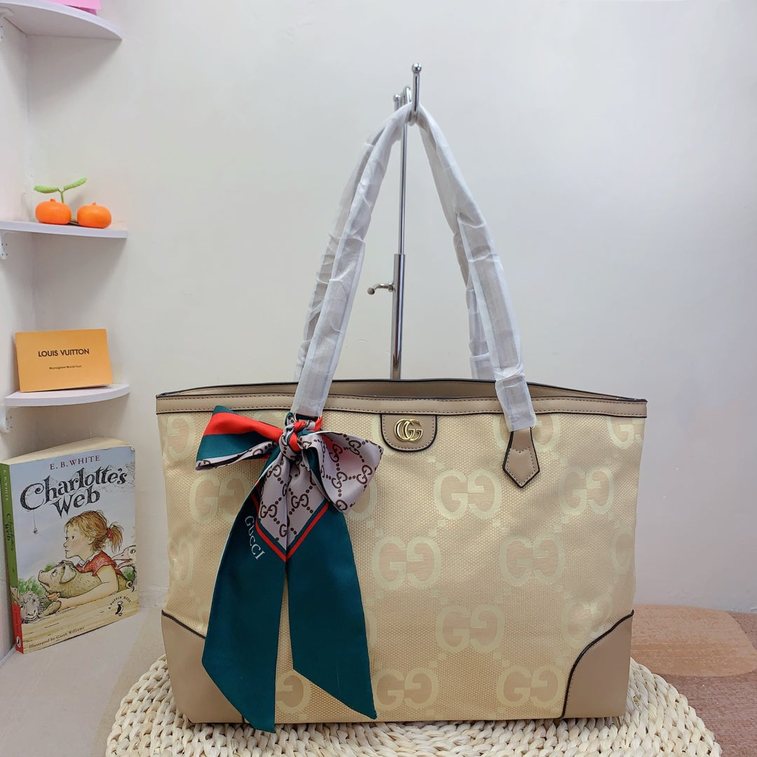 GUCCI-955
