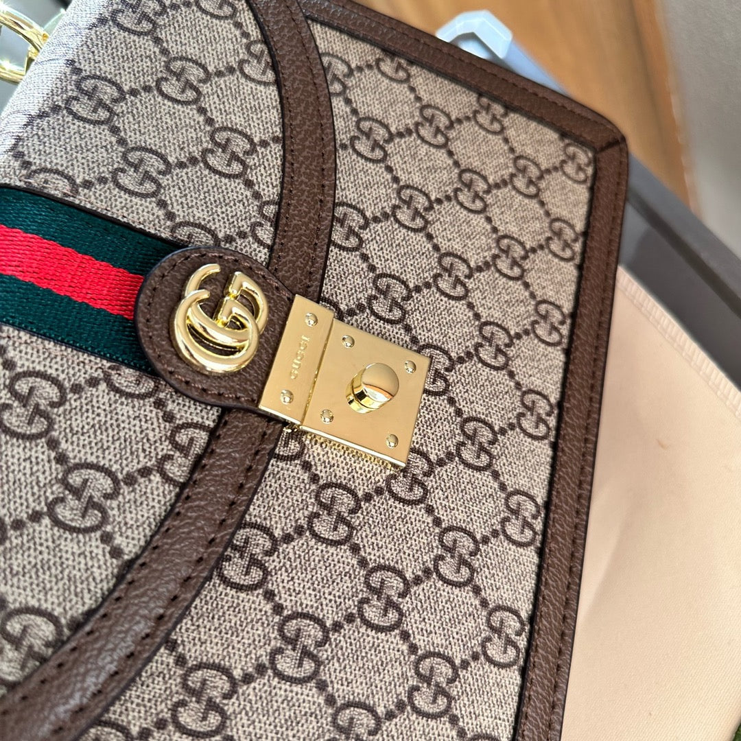 GUCCI-868