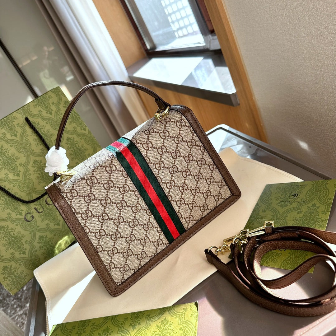 GUCCI-868
