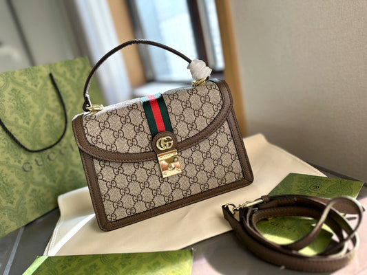 GUCCI-868