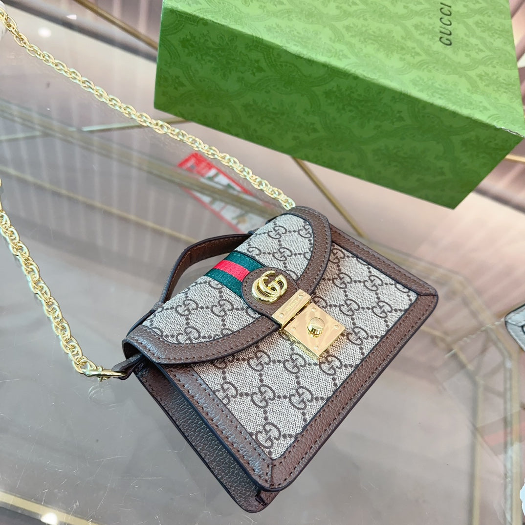 GUCCI-831