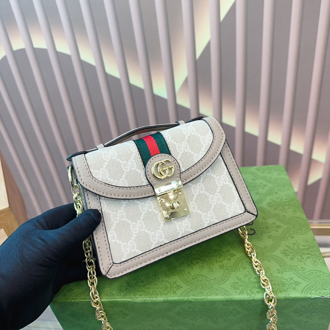 GUCCI-831