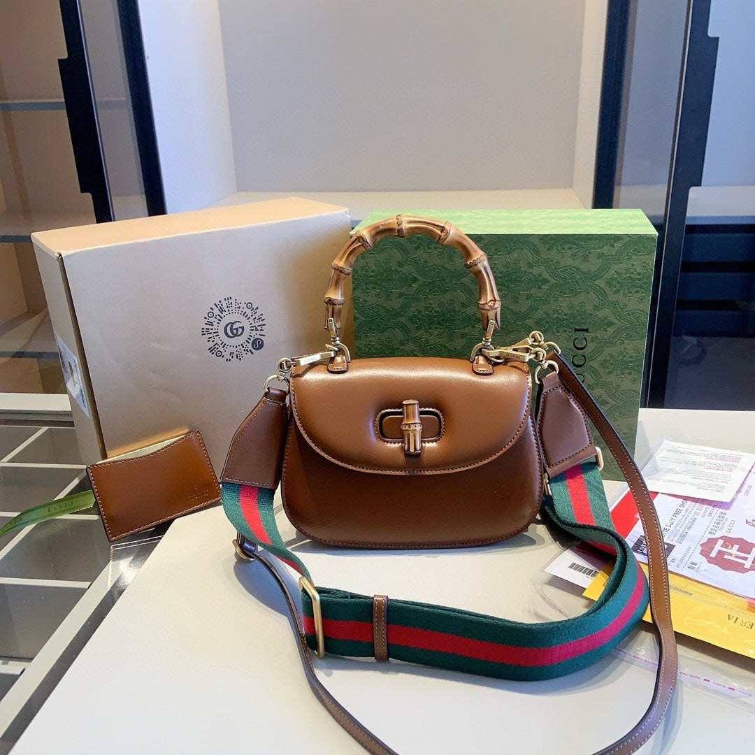 GUCCI-1098