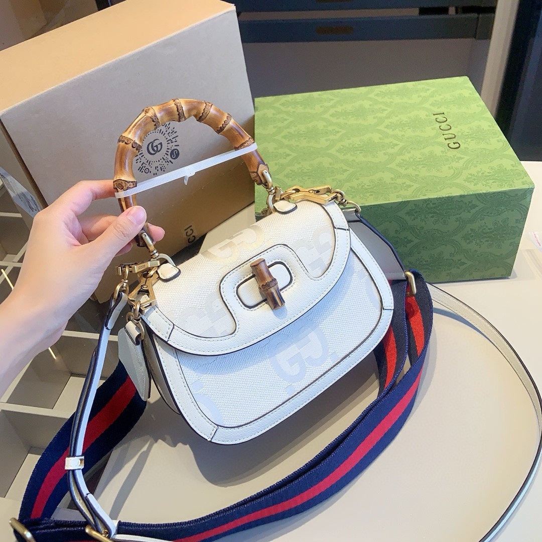 GUCCI-1099