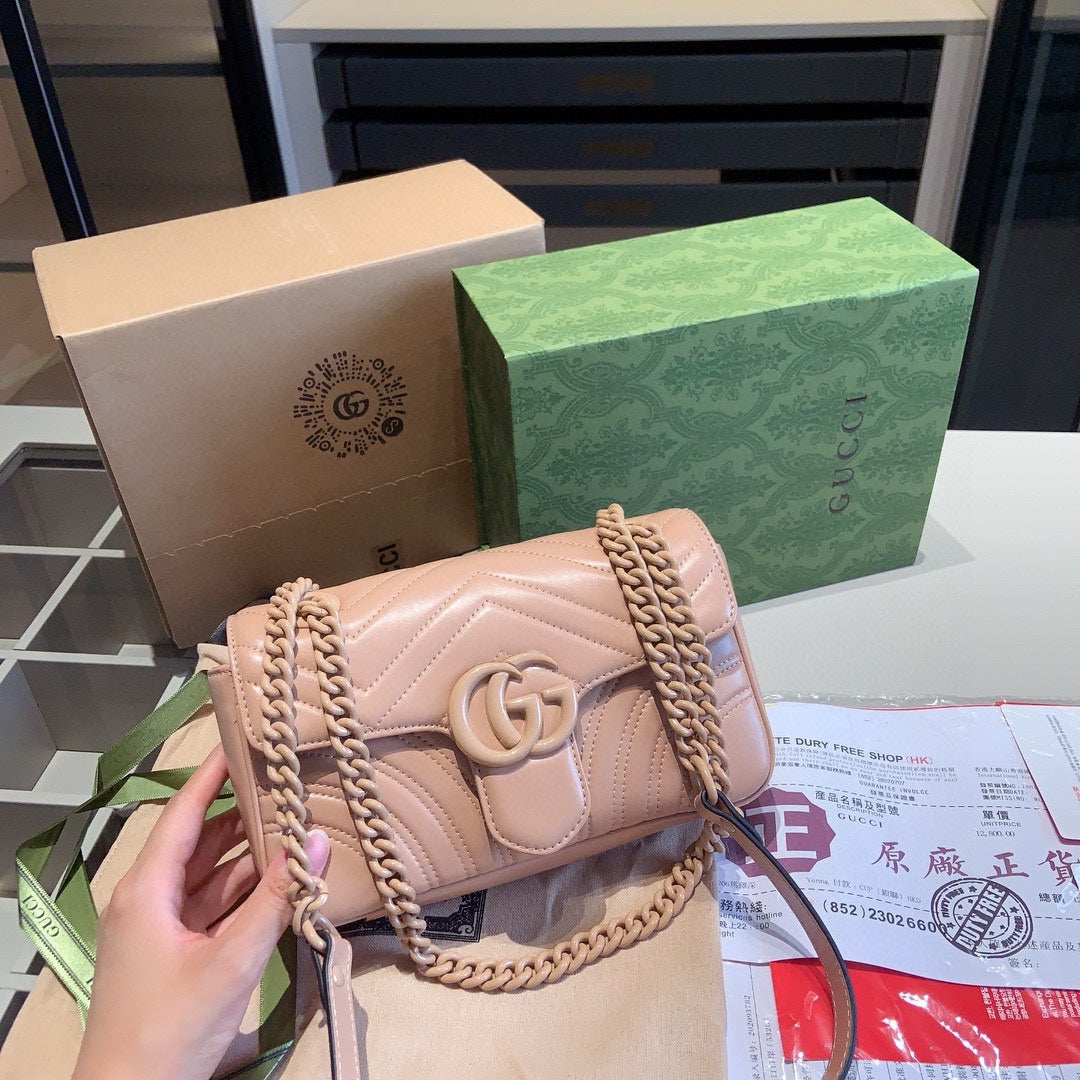 GUCCI-977
