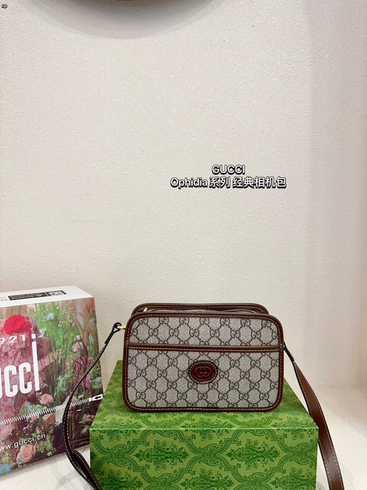 GUCCI-900