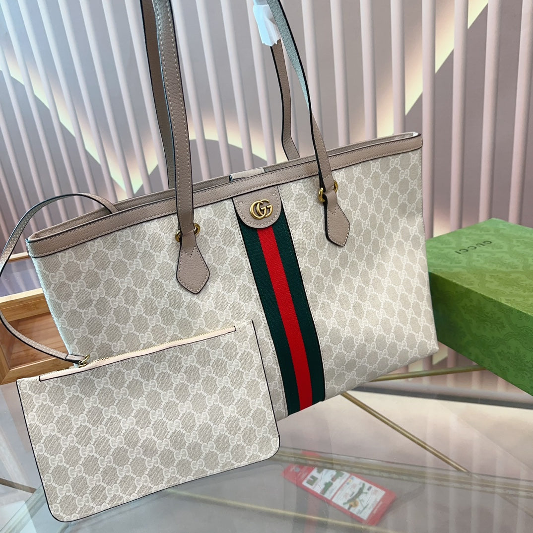 GUCCI-822