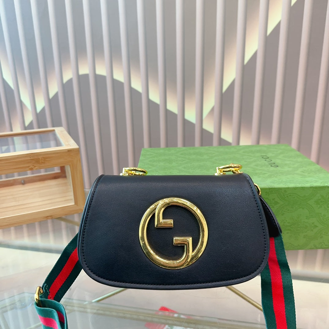 GUCCI-874