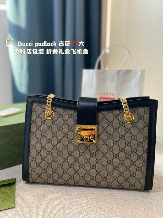 GUCCI-1077