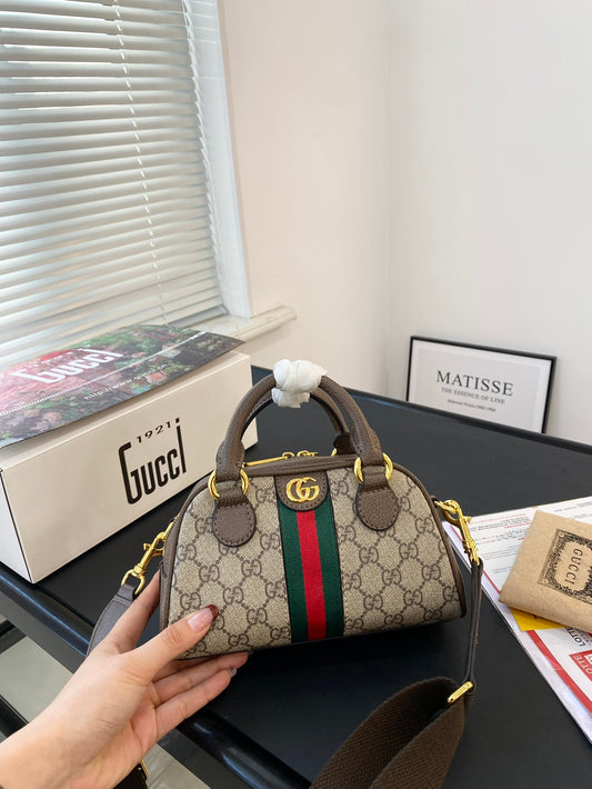 GUCCI-958
