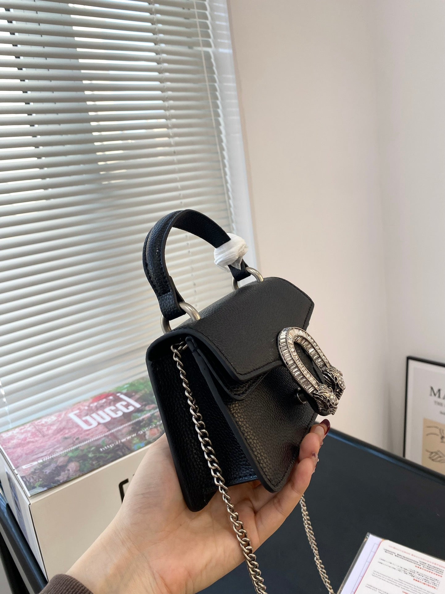 GUCCI-981