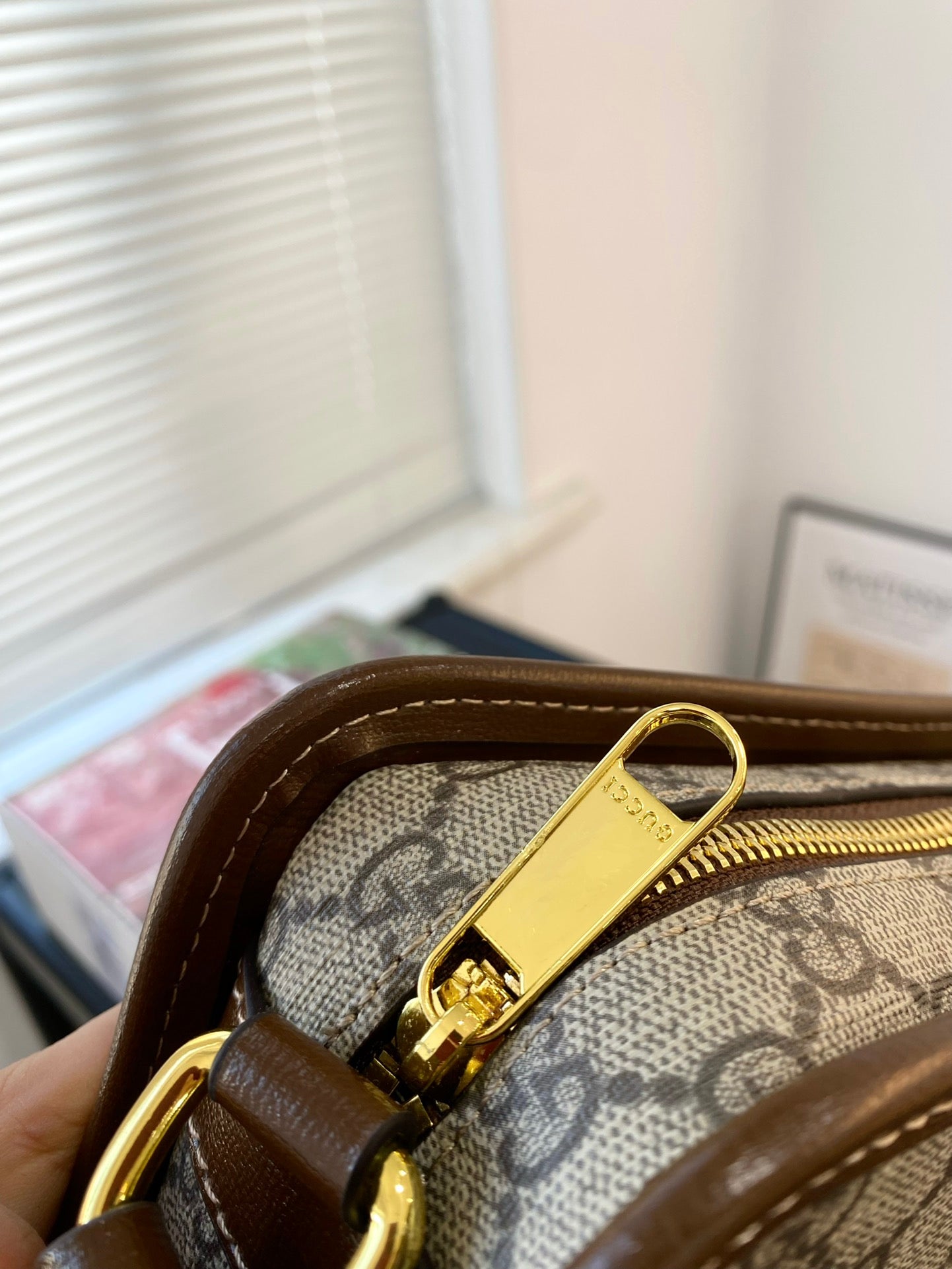GUCCI-856