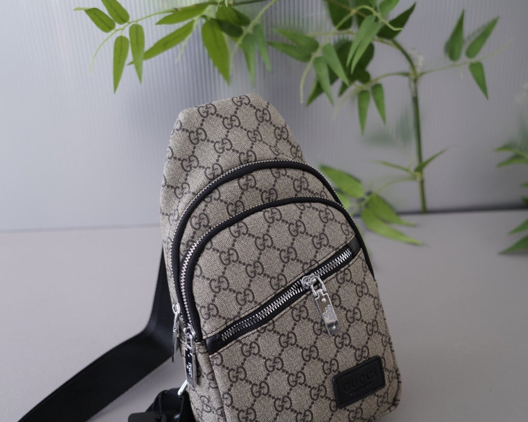 GUCCI-783