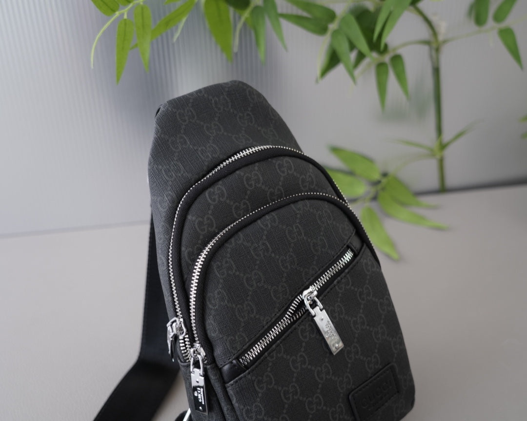 GUCCI-784