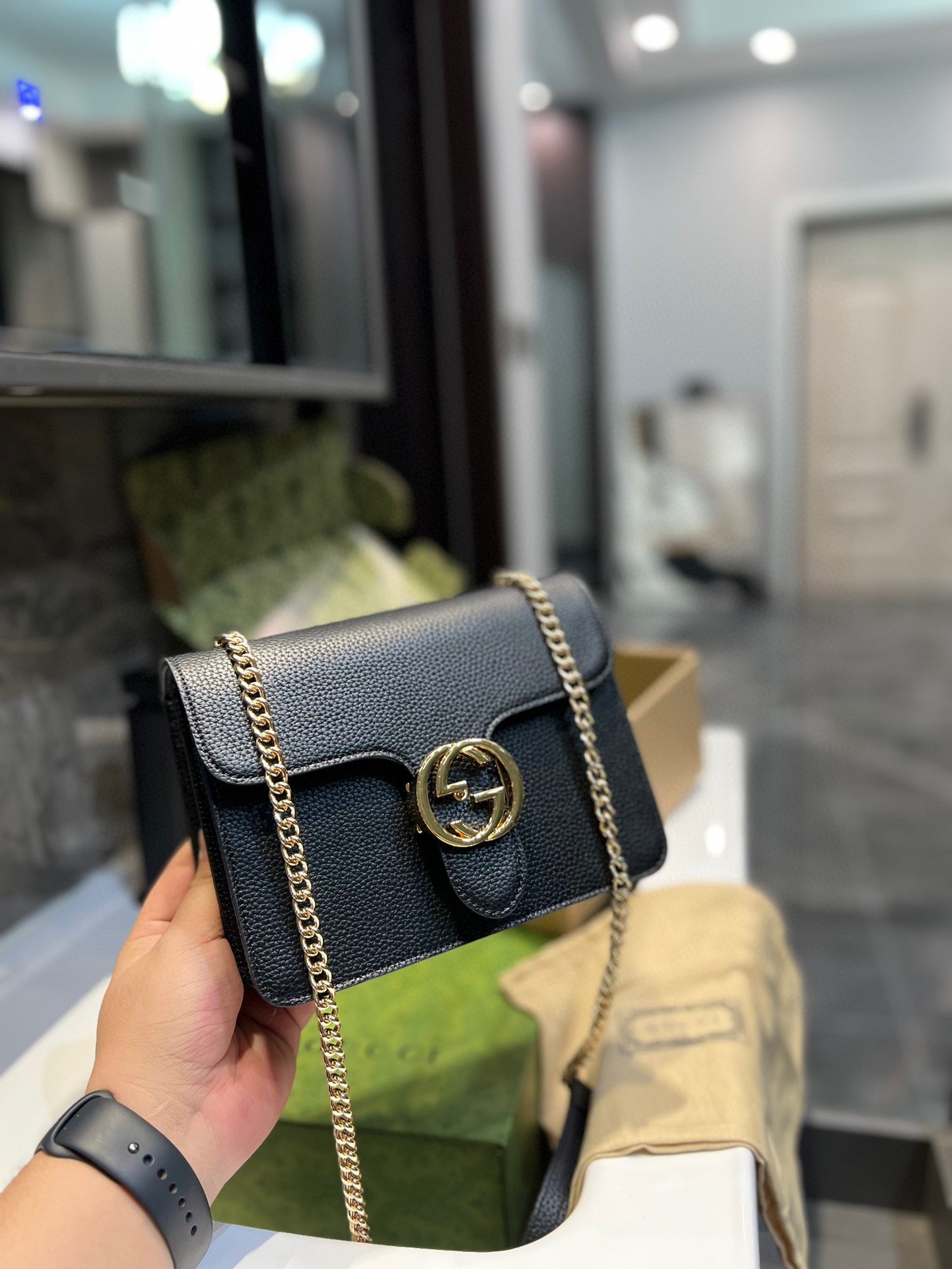 GUCCI-1044