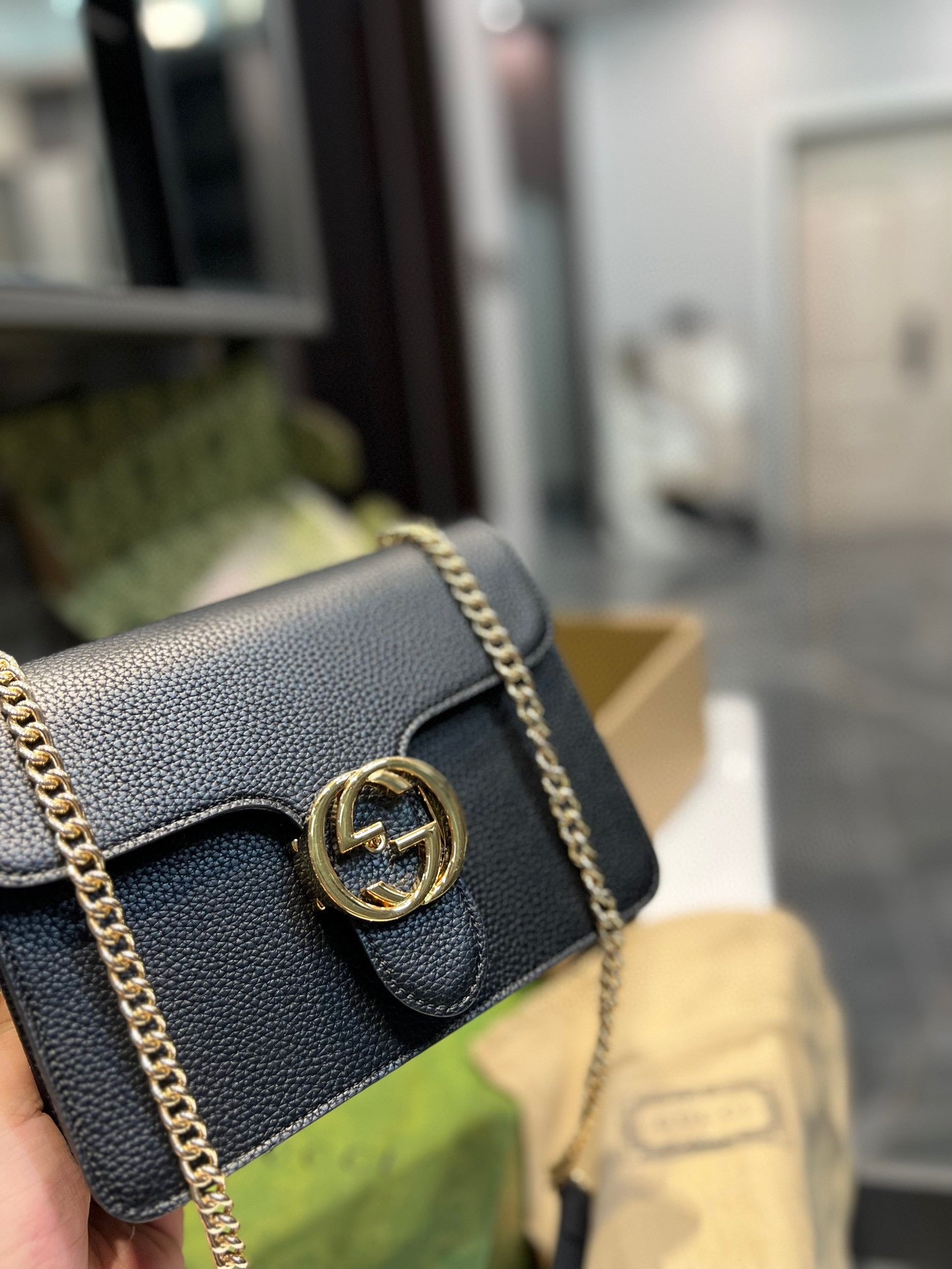 GUCCI-1044