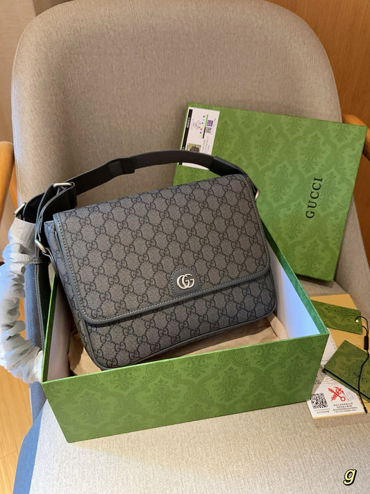 GUCCI-1055