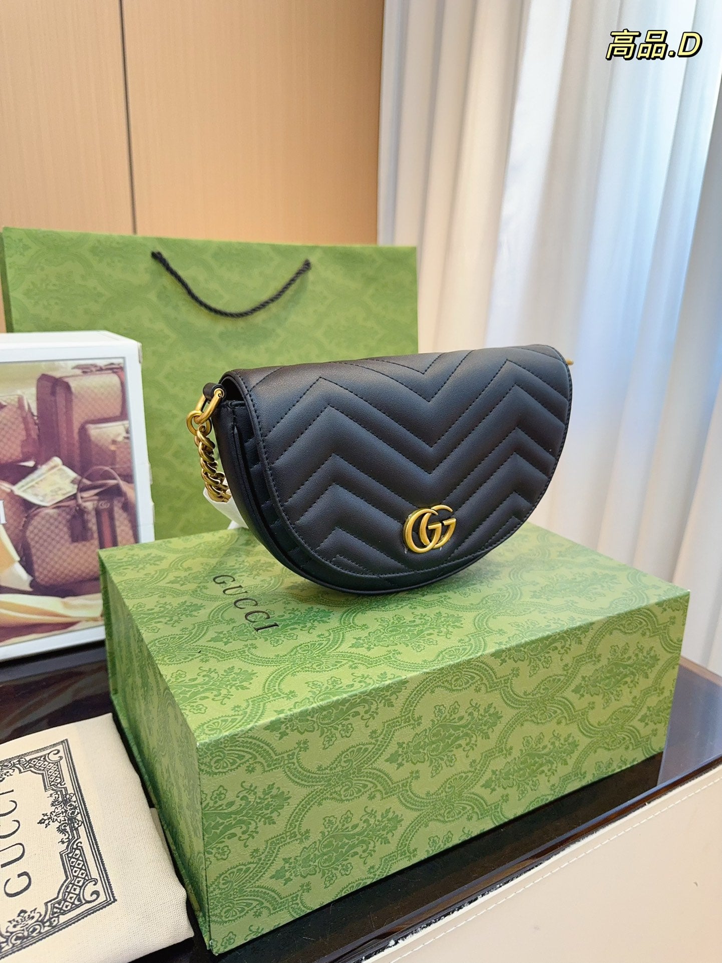 GUCCI-910