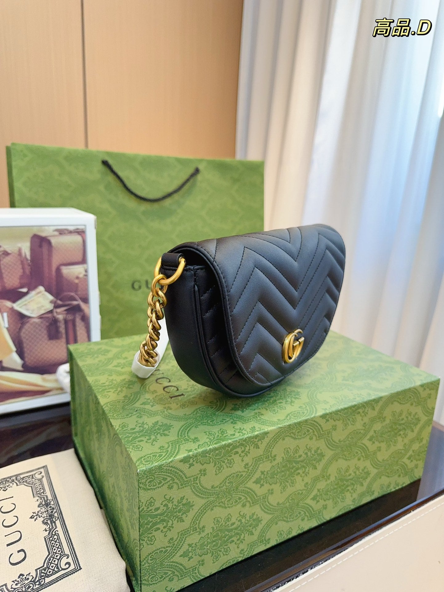 GUCCI-910