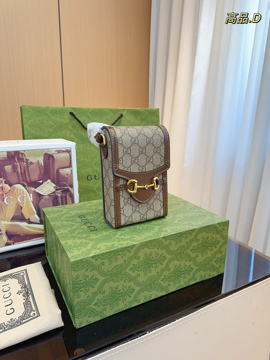 GUCCI-939