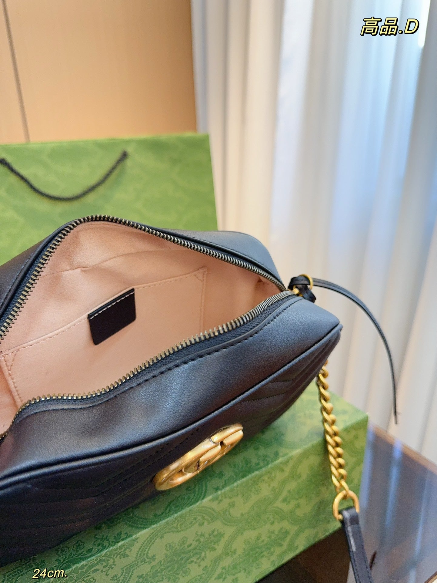 GUCCI-936