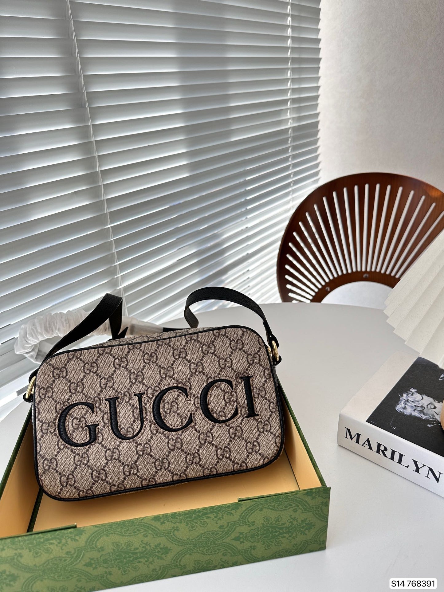 GUCCI-845