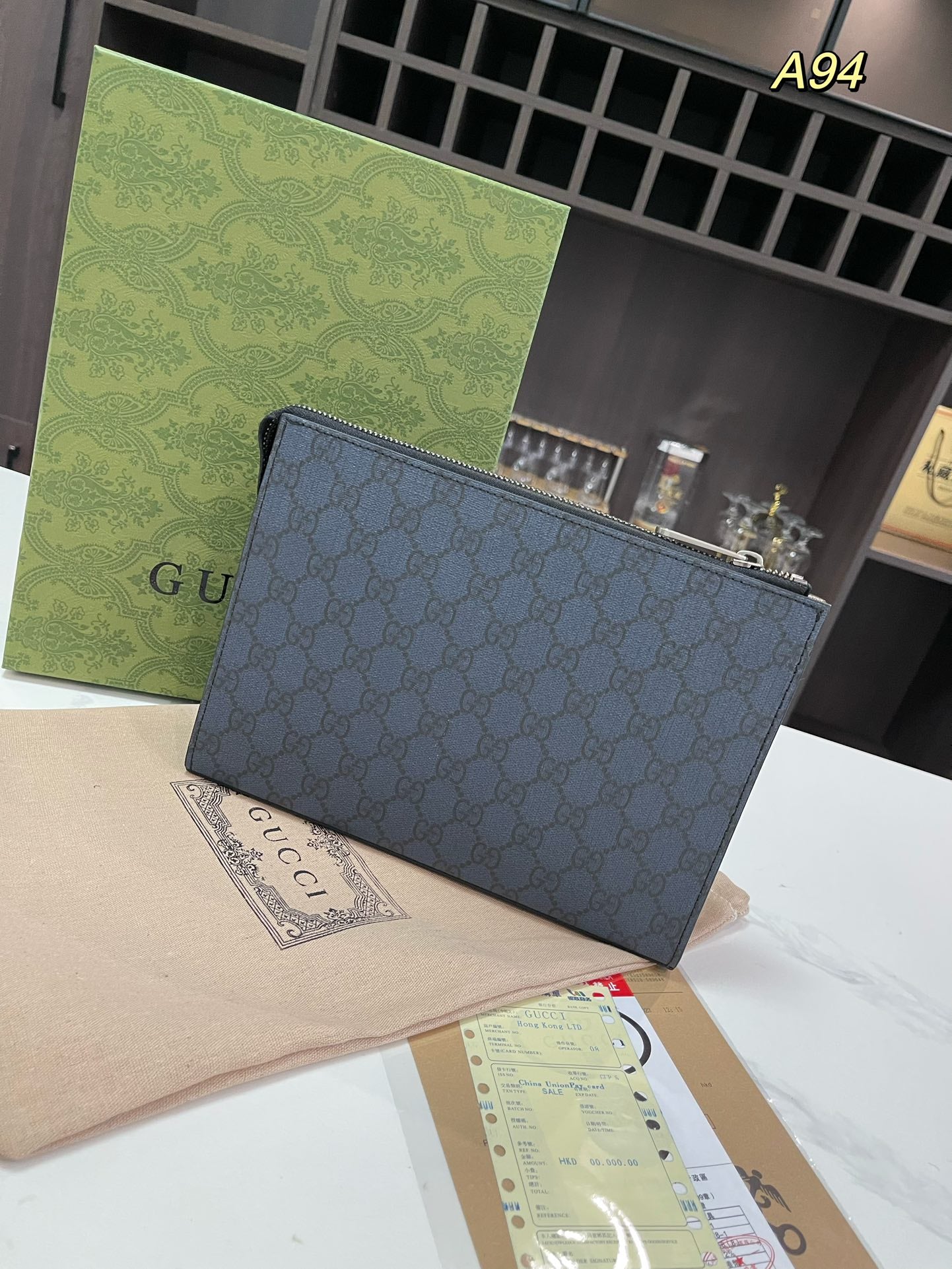 GUCCI-896