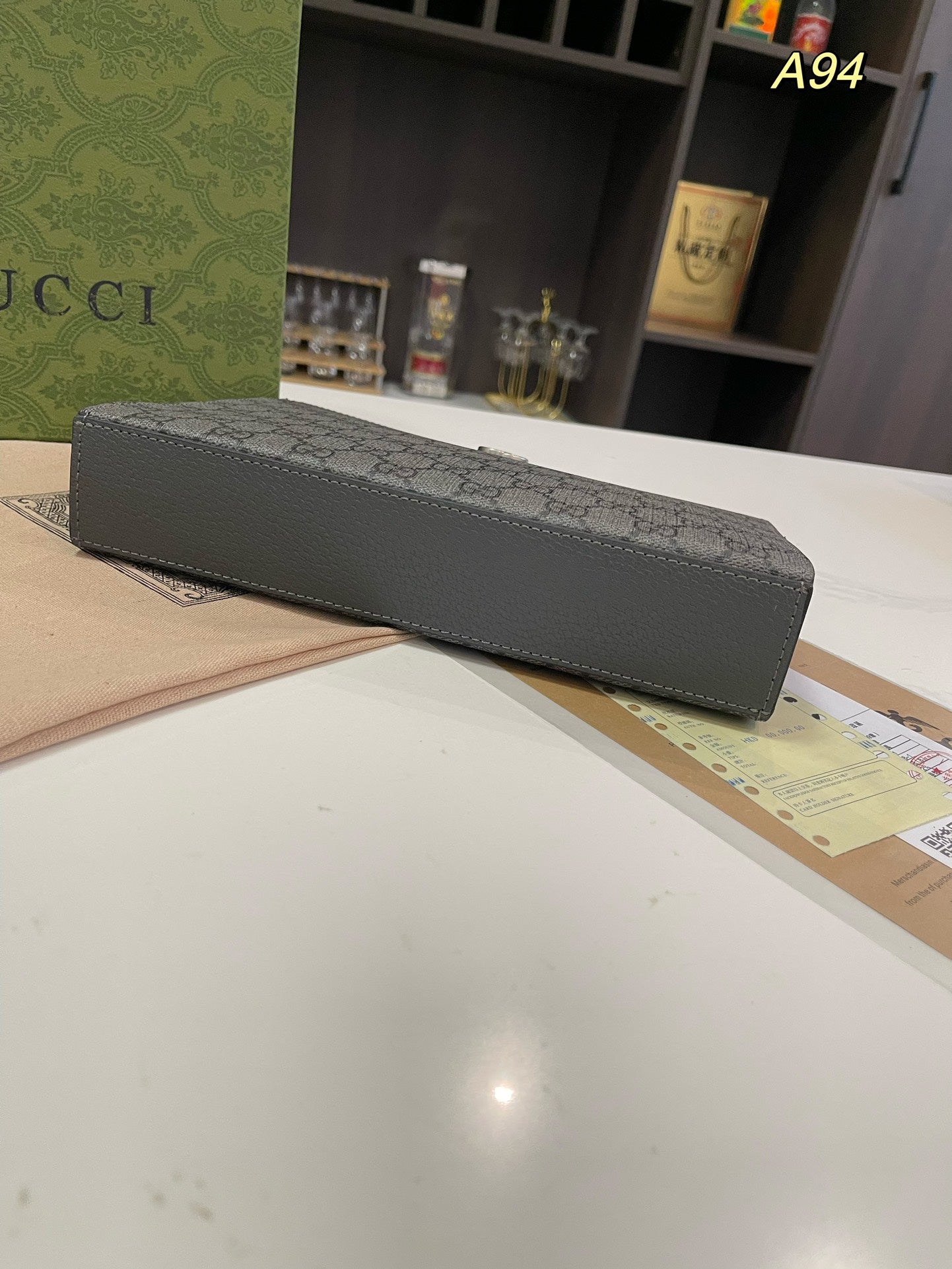 GUCCI-906