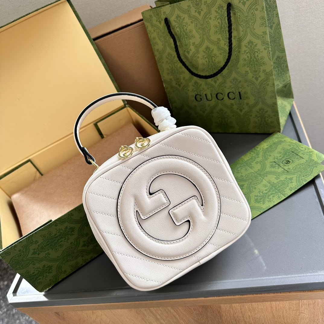 GUCCI-828