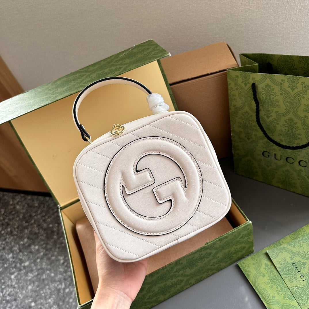 GUCCI-828