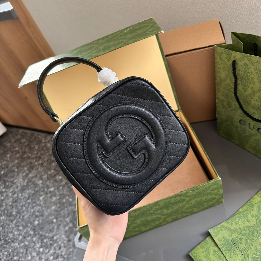 GUCCI-828