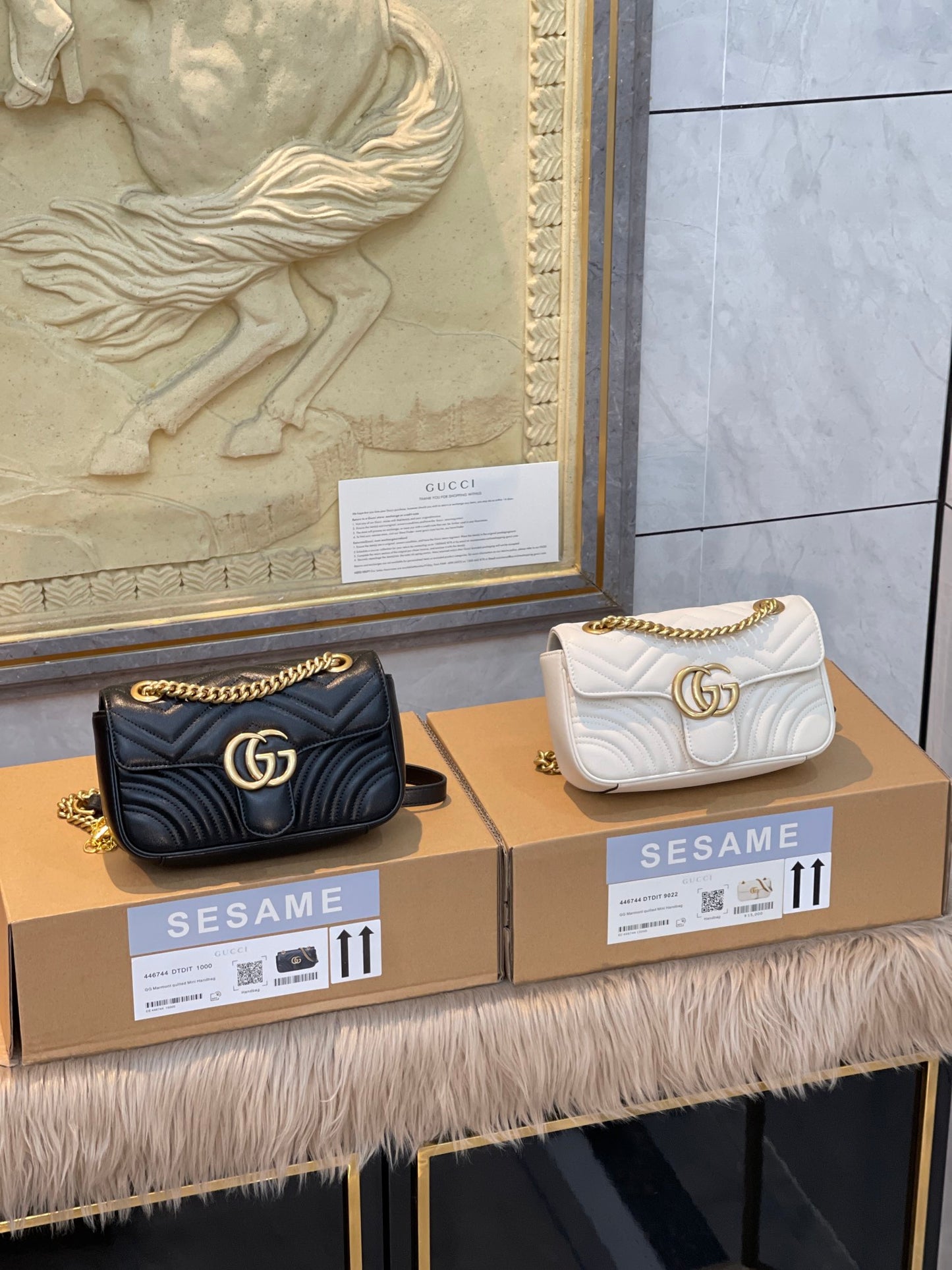 GUCCI-943