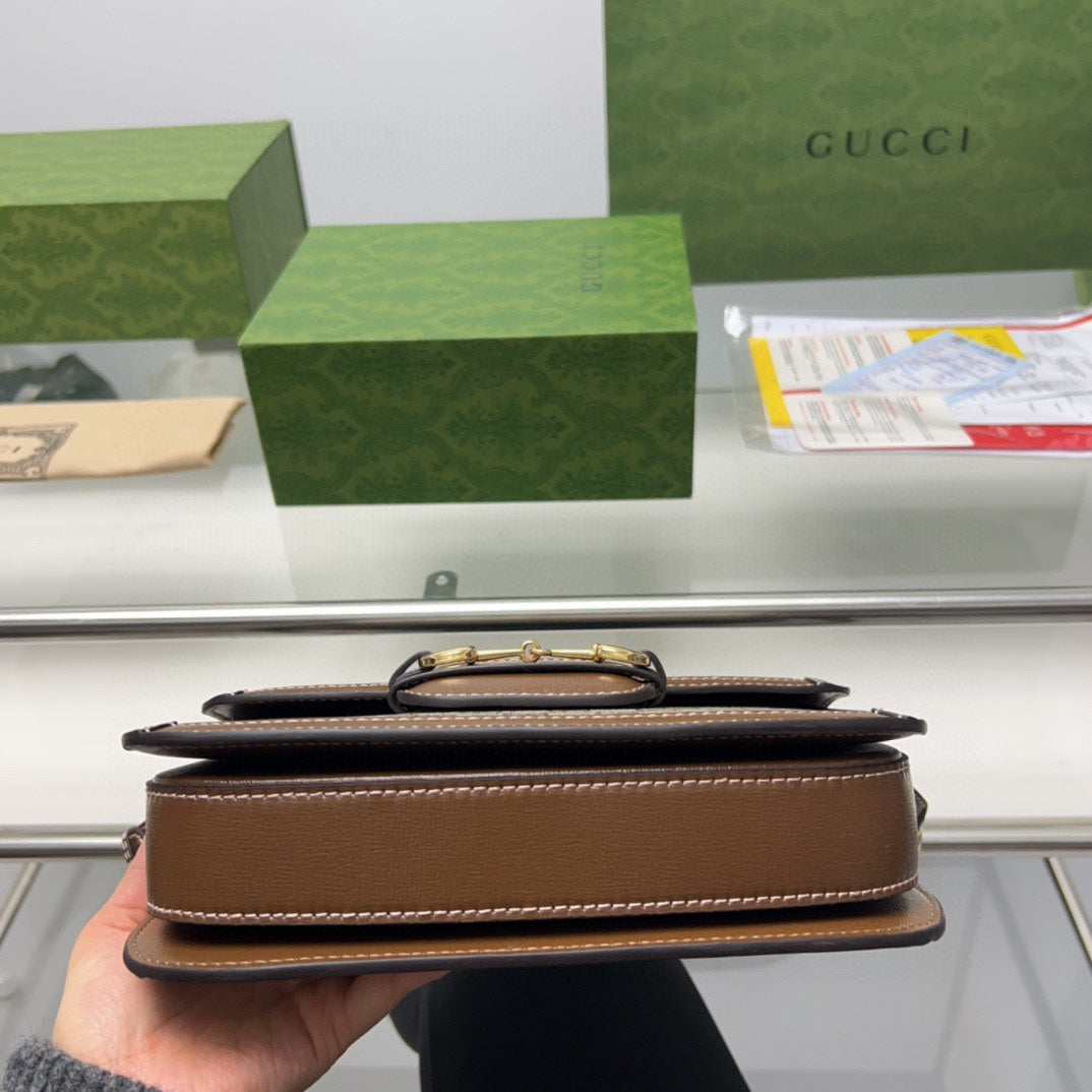 GUCCI-1037