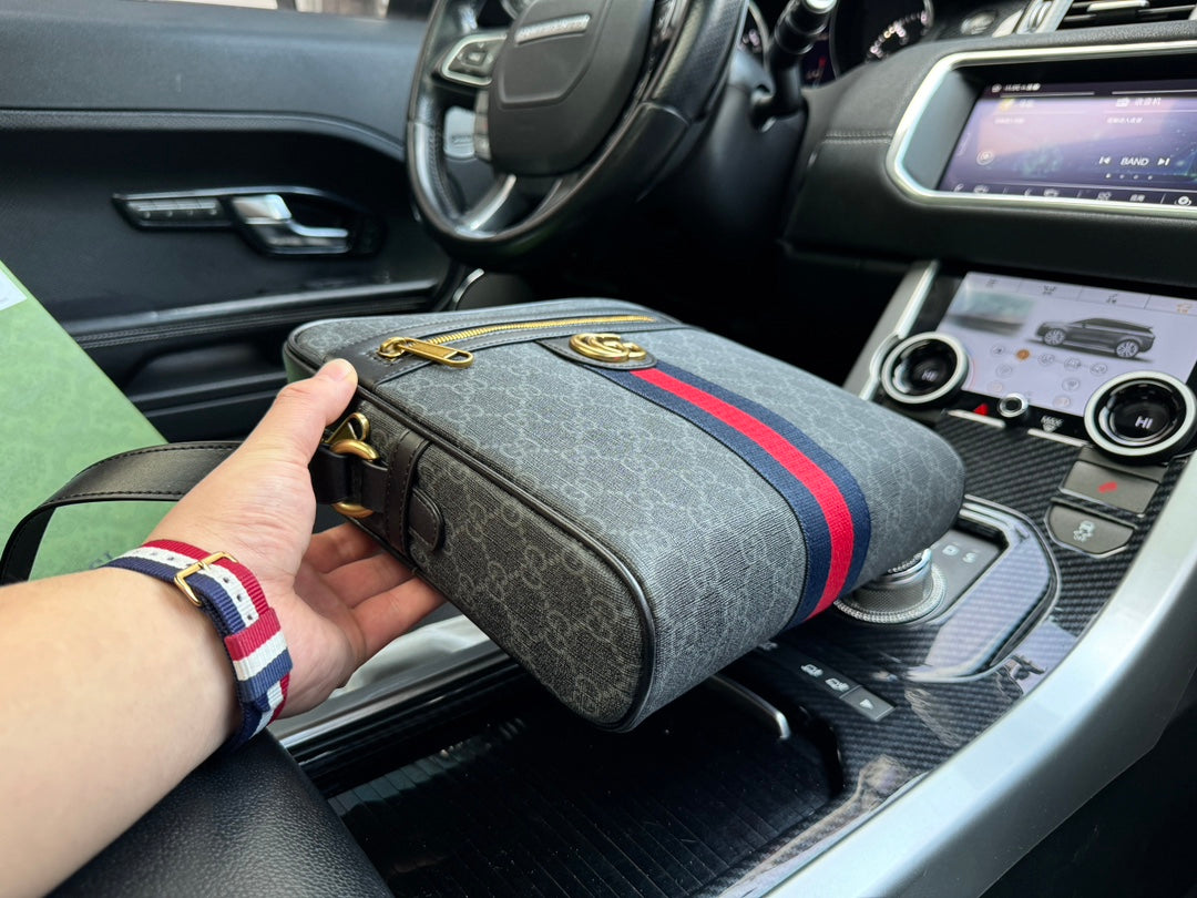 GUCCI-912