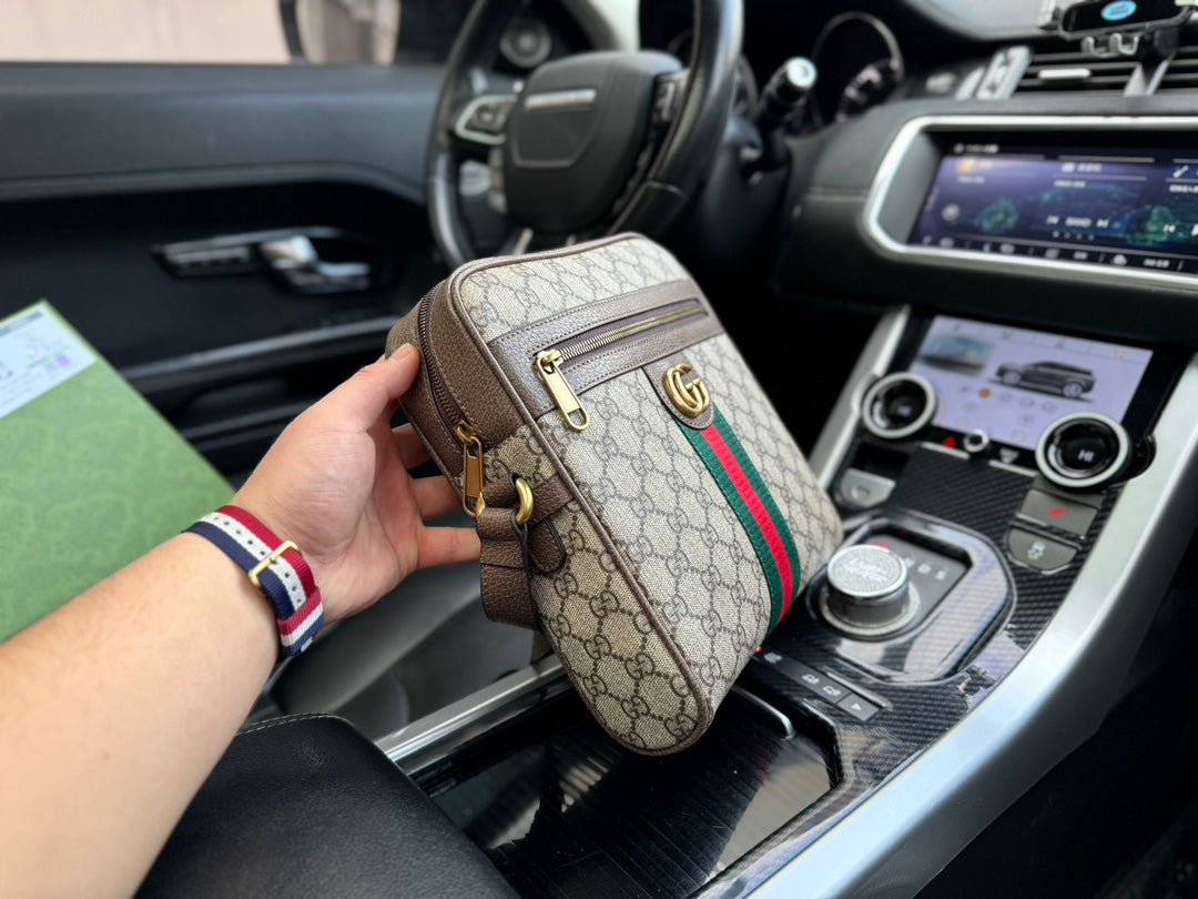 GUCCI-916
