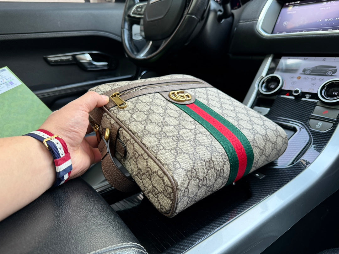GUCCI-916