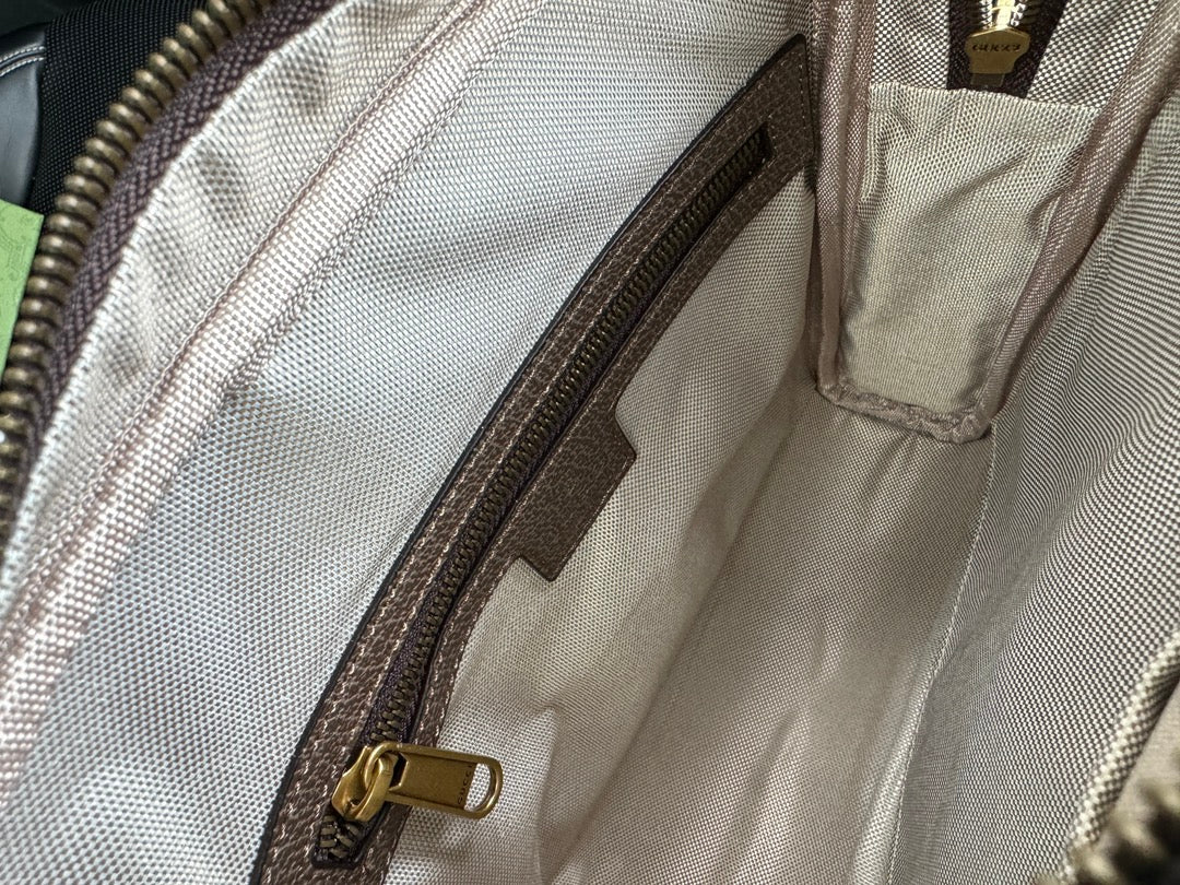 GUCCI-916