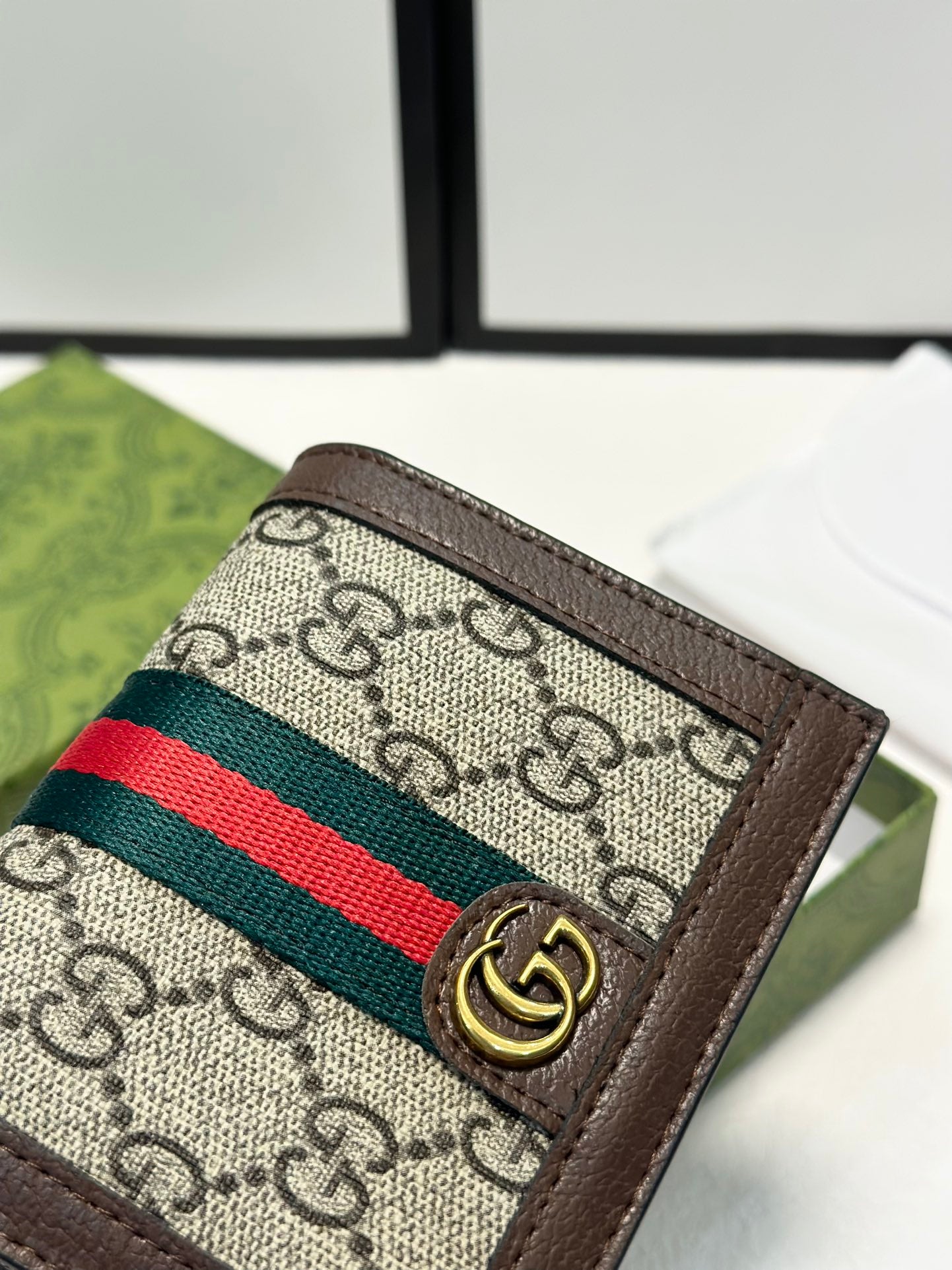 GUCCI-785